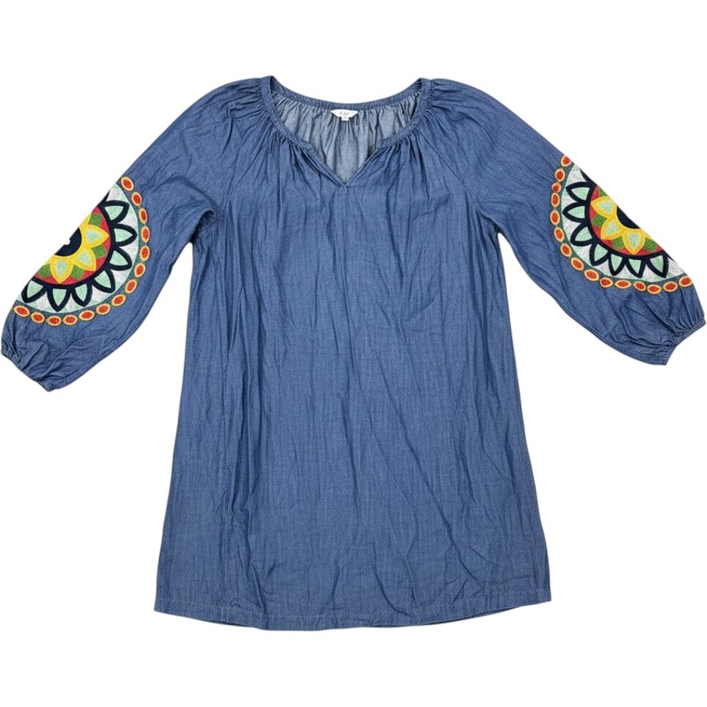 Crown & Ivy Shift Dress Womens M Blue Embroidered Long Sleeve Boho Chambray